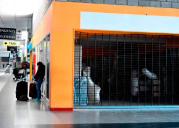 Terminal: locales cerrados y el número de micros más bajo de la última década