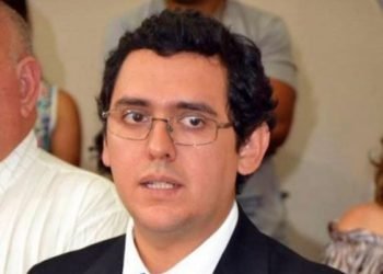 Escandalosos pagos de Solis a proveedores truchos