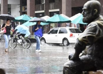 Continúa el alerta meteorológico por tormentas intensas en Salta