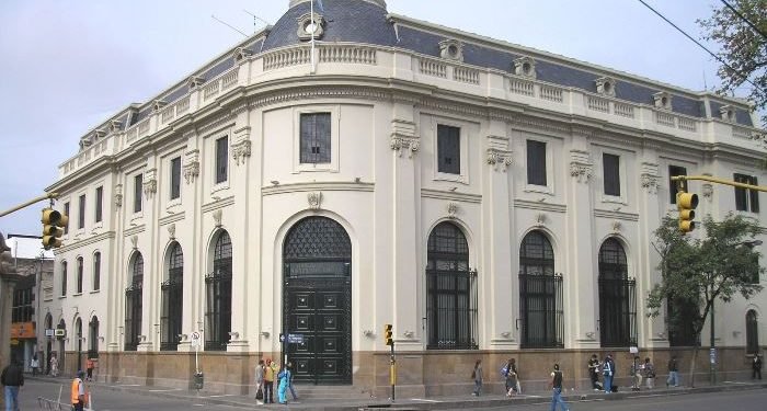 Bancarios paran hoy en todo el país por el asesinato de un cajero