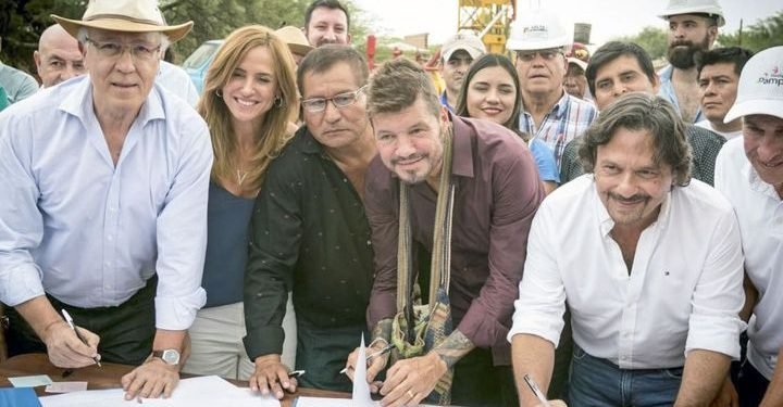 Con Tinelli en el norte, se lanzó la perforación de ocho pozos
