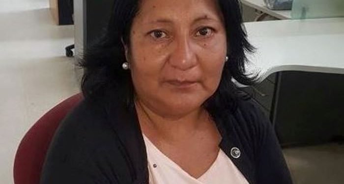 Norma tiene cáncer de mamas y necesita hacerse un estudio que Profe no le cubre