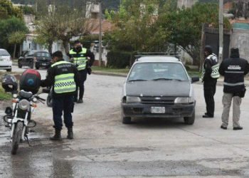 Los controles ciudadanos se intensifican en los barrios salteños