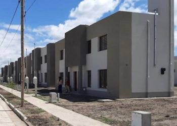 Viviendas: construirán 400 departamentos en los barrios Pereyra Rozas y El Huaico