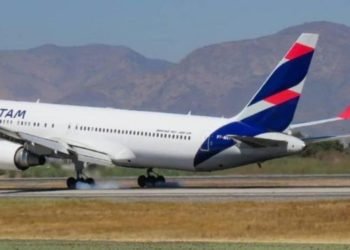 Salta pierde tres vuelos diarios a Buenos Aires con la ida de Latam