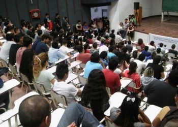 Universitarios en suspenso: Desde Nación indican que serían los últimos en retomar clases presenciales