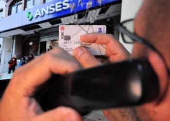 Siguen los intentos de estafas telefónicas con el IFE, un salteño logró grabarlos