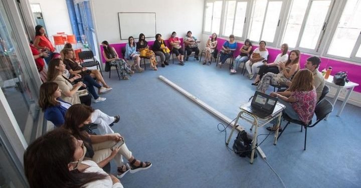 Bettina Romero: “Nuestro compromiso es construir una ciudad más igualitaria para las mujeres”