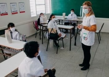 Según un informe, el sueldo del docente salteño es el mejor tercero del país