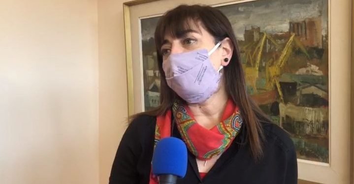 El Gobierno evalúa ampliar la vacunación para personas de 18 a 39 años