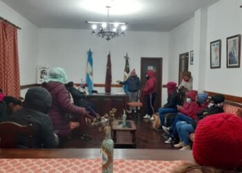 Un grupo de personas irrumpió en el despacho del intendente de Metán