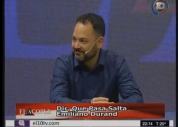 “Es momento que haya políticos trabajando con la gente”