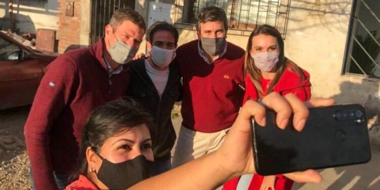 “Trabajar para superar la grieta”