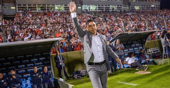 Salta se viste de gala copera para recibir a River con una multitud en el Martearena