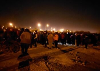 Pasaron la noche en medio del frío: sigue la toma de terrenos en barrio Solidaridad