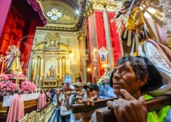 VIDEOS: Minuto a minuto comenzaron a llegar los peregrinos desde distintas partes de Salta y Argentina