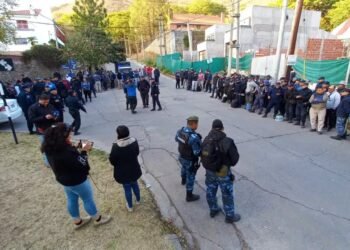 Para alquilar un departamento las inmobiliarias piden ingresos por $200 mil