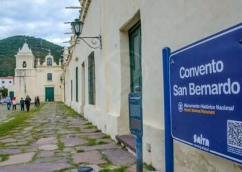 Sáenz presentó el nuevo Hospital de Emergencias y entregó ambulancias