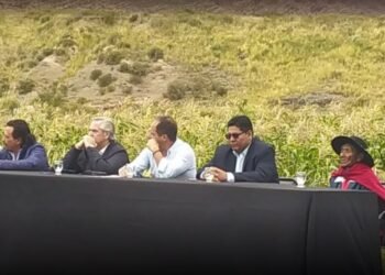 El presidente Alberto Fernández inauguró el primer barrio en la Poma