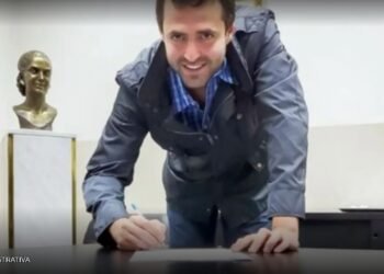 Proponen la continuidad para Sócrates Paputsakis