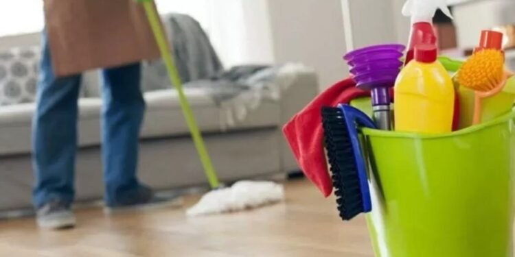 Personal doméstico acordó un nuevo aumento: cómo serán las escalas salariales