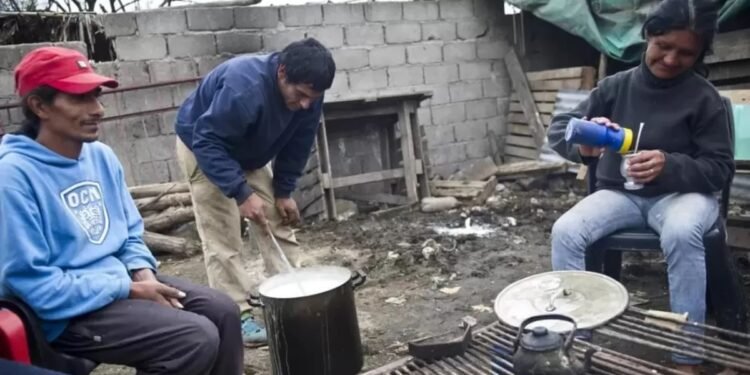 Los costos políticos de una profunda deuda social