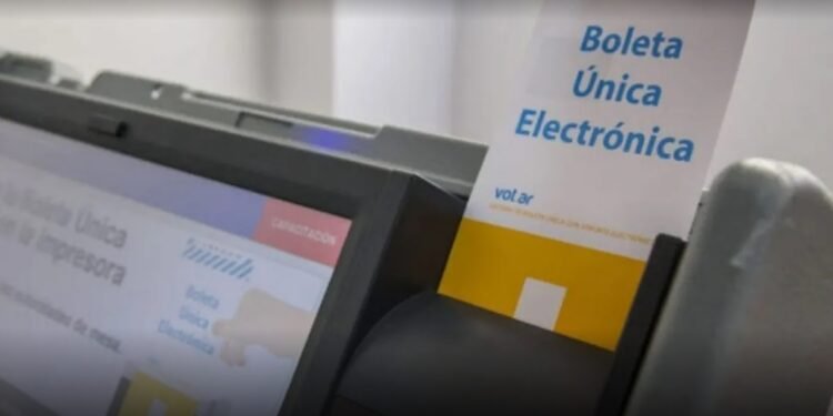 Taller de convivencia escolar tras un incidente con gas pimienta