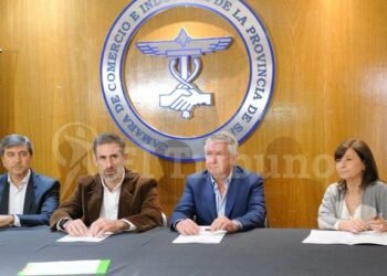 El comercio sufre la baja de ventas y aplican promociones para repuntar