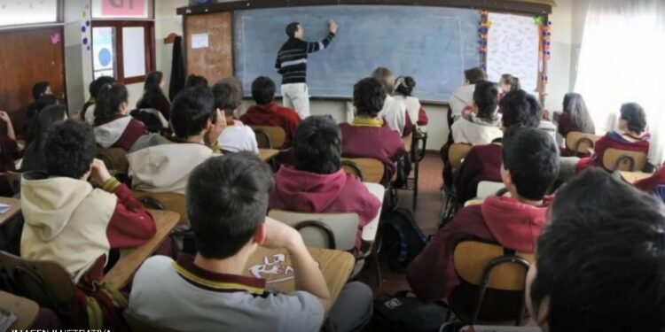 En Salta, colegios privados anunciaron que no harán paro este jueves