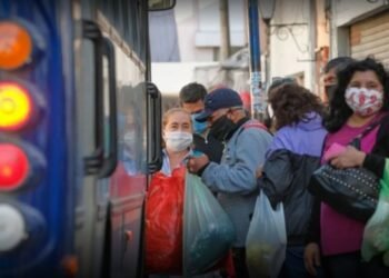 Boleto social para empleadas de casas particulares: cuándo se trata en Diputados