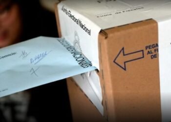 Éstas son las 27 boletas de los precandidatos en las PASO: una por una