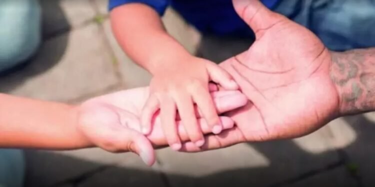 Adoptar es amar: cómo es el trámite en Salta y qué papeles te piden