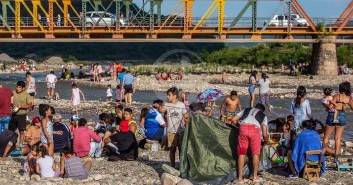 Escasez de nafta: el Gobierno aseguró que la situación se normalizará en dos o tres días