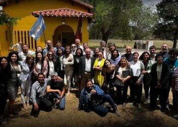 Cuántos empleados se quedarían afuera si Milei privatiza Radio Nacional Salta