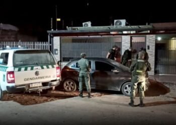 La nueva Rosario: narcos se agarraron a tiros en pleno centro de Orán
